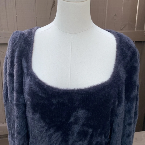 Free people Moonbeam black fuzzy pullover sweater size medium - Picture 8 of 16